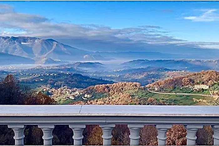 Villa Inglese Couette-café 3*